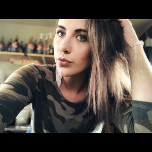 Meet your Posher, Serena